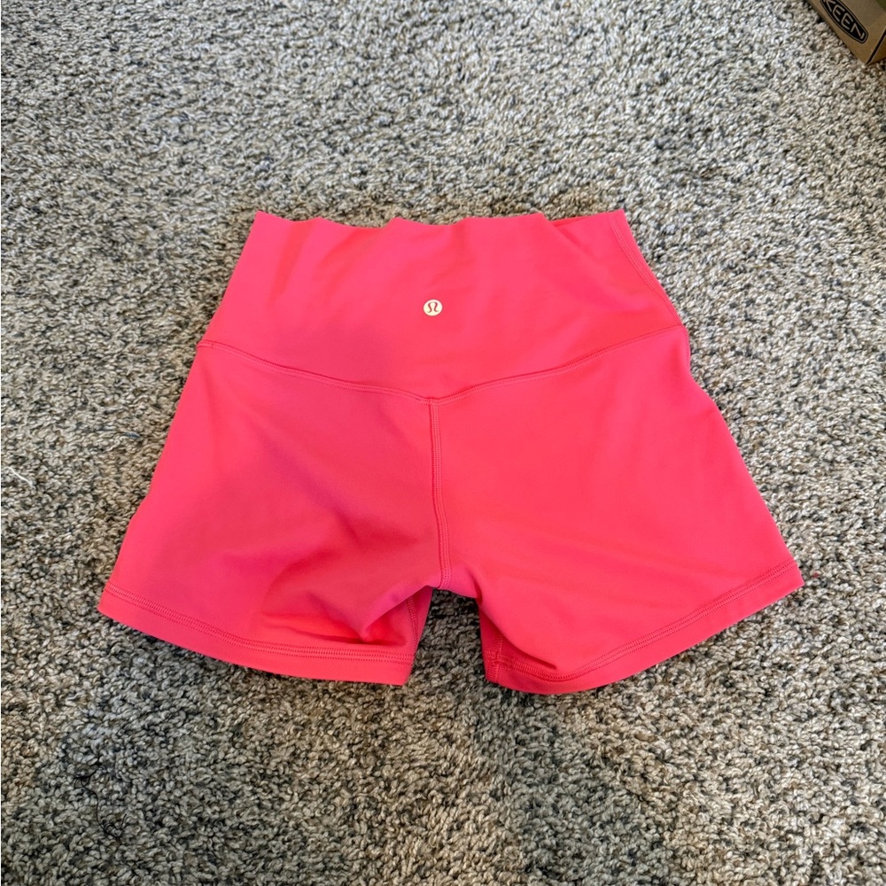 Lululemon Align High Rise Shorts 4” in Lip Gloss - Picture 6 of 8